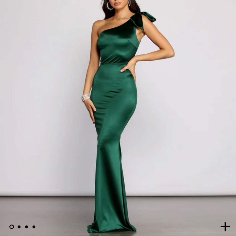 Long green formal dress
